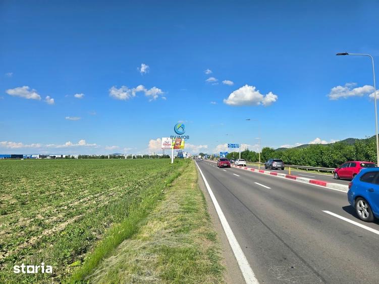 Teren de 18000 mp, în Central