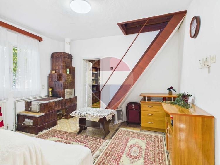 Casă individuală cu 3 camere cu Teren 1270 Mp în Cozieni