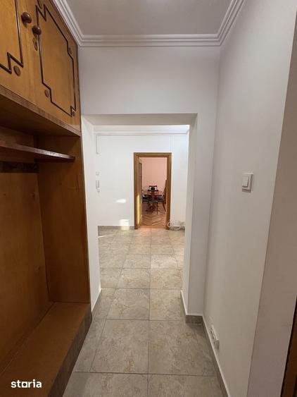 Apartament cu 3 camere în Grivița