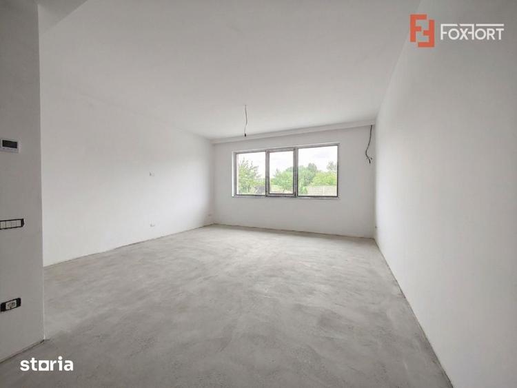 Casă cu 4 camere cu Teren 300 Mp în Giroc