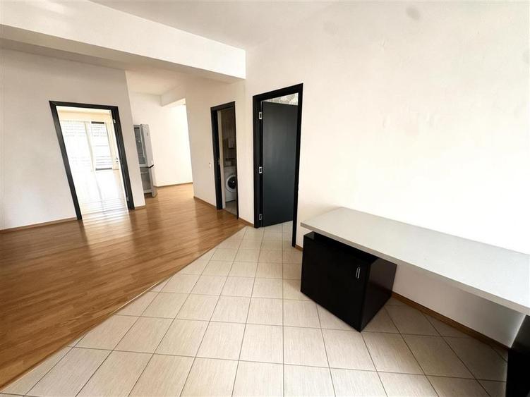 Casă individuală cu 3 camere cu Teren 150 Mp în Central