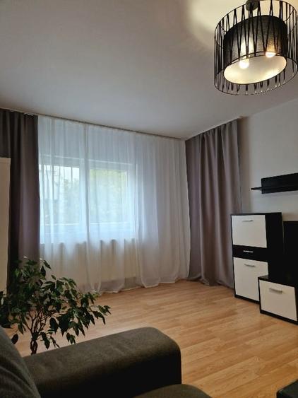 Apartament cu 2 camere decomandat, mobilat în Floreasca