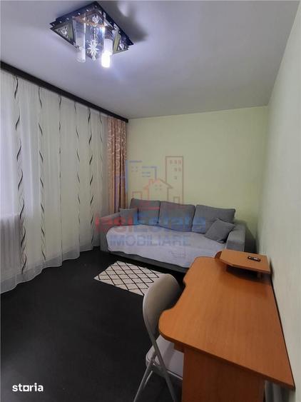 Apartament cu 2 camere decomandat în Gară