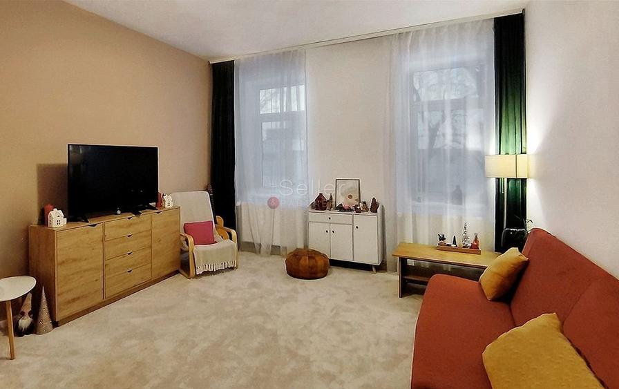 Apartament cu 4 camere decomandat, mobilat în Astra