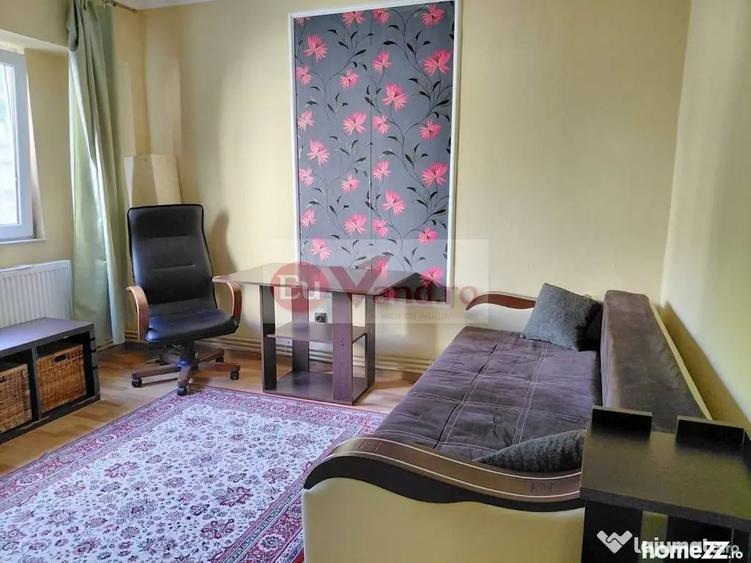 Garsonieră decomandată în Mazepa 1