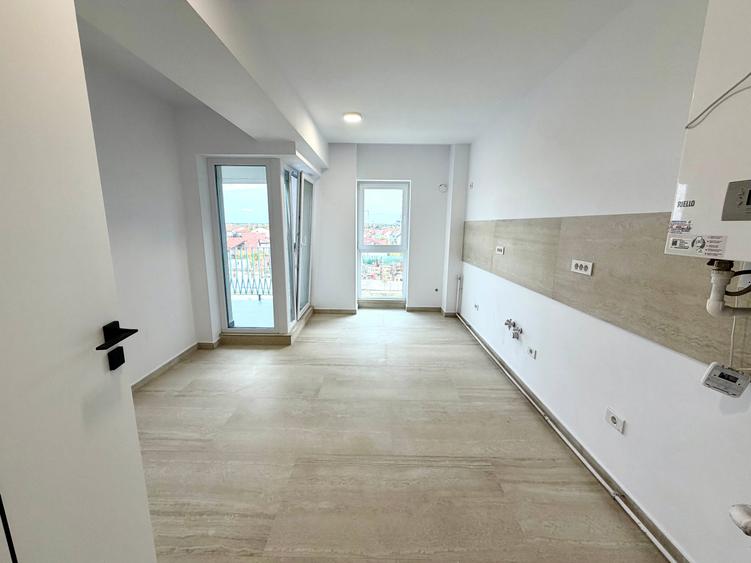 Apartament cu 4 camere decomandat în Băneasa