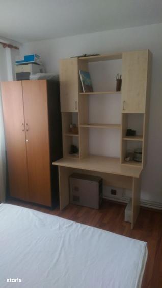 Apartament cu 3 camere în Rahova