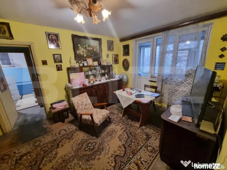 Apartament 3 camere, 66 mp, zona Calea Bucuresti - Scoala 21 - 9