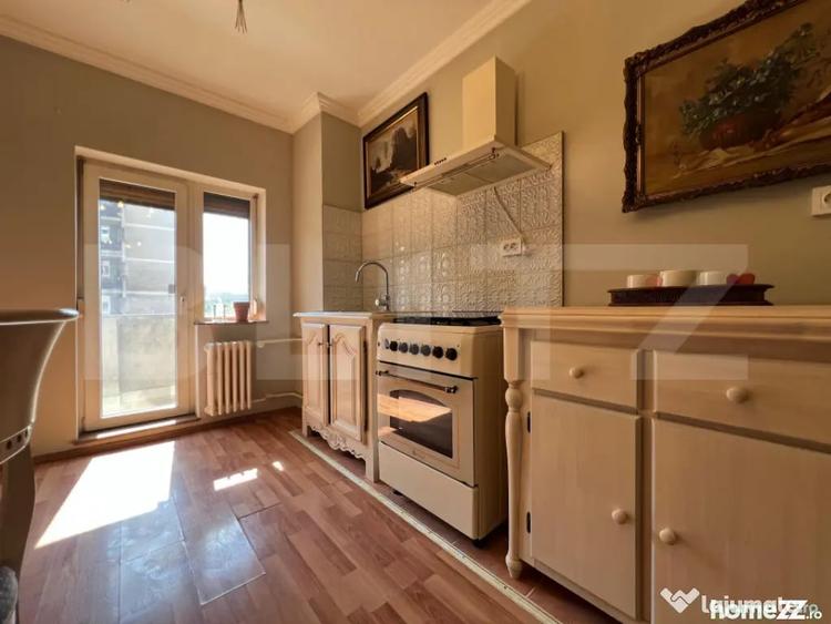 Apartament cu 3 camere decomandat în Ultracentral