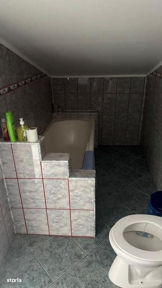 Apartament cu 4 camere decomandat în Obcini