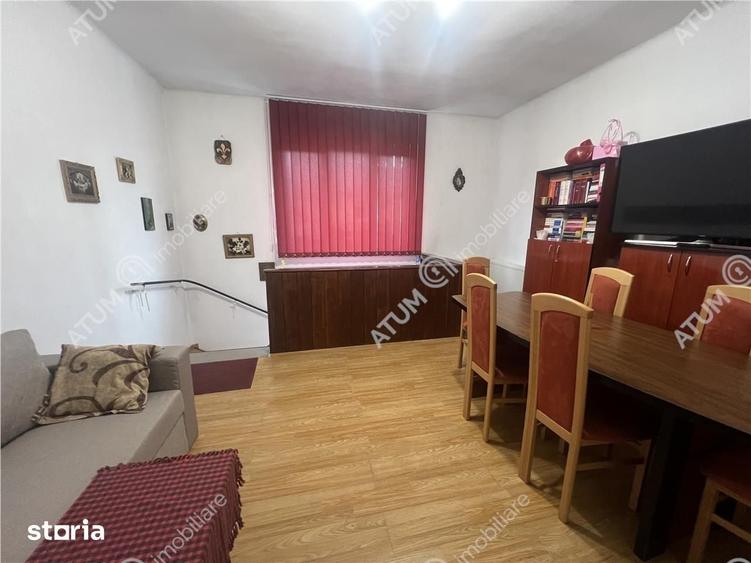 Casă cu Teren 440 Mp în Central