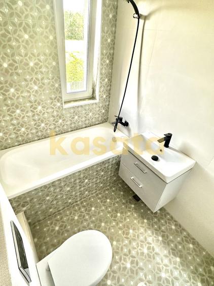 Duplex cu 4 camere cu Canalizare în Nord