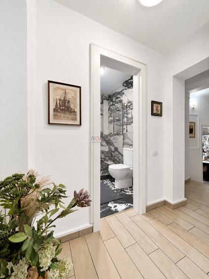 Apartament cu 4 camere decomandat, mobilat în Grădina Icoanei