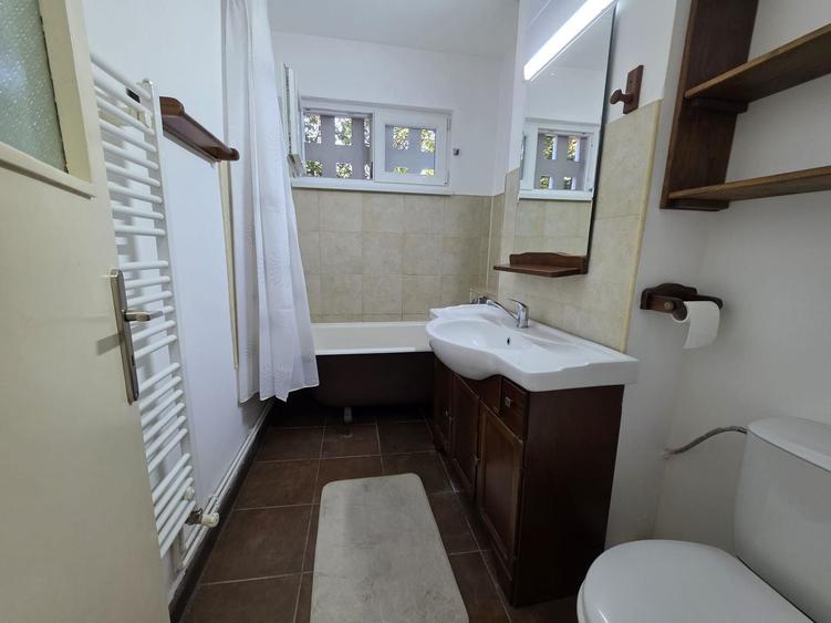 Apartament cu 2 camere semidecomandat, mobilat în Gheorgheni