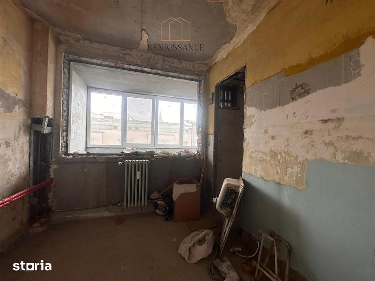 Apartament cu 2 camere semidecomandat în Ultracentral