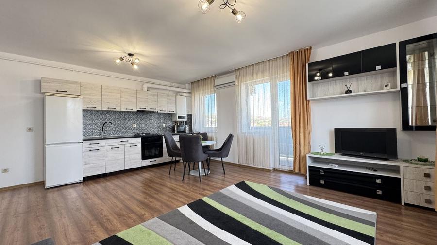 Apartament cu 3 camere semidecomandat, mobilat în Dâmbul Rotund