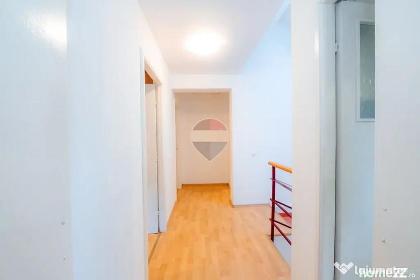 Casă cu 4 camere cu Teren 1292 Mp în Drăganu