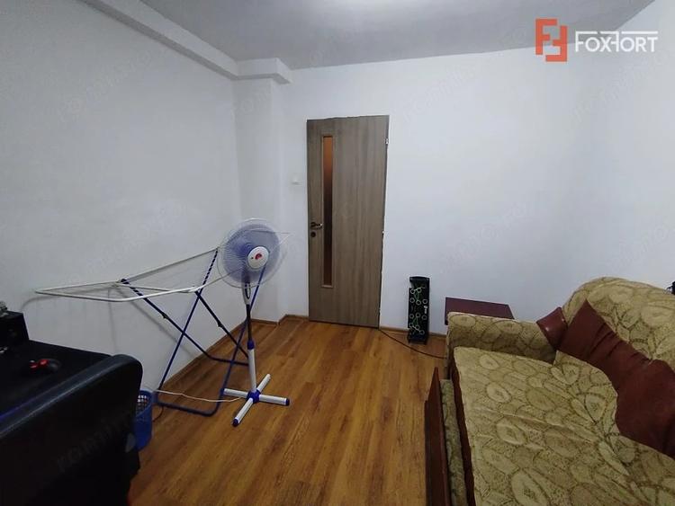 Apartament cu 3 camere în Dâmbovița