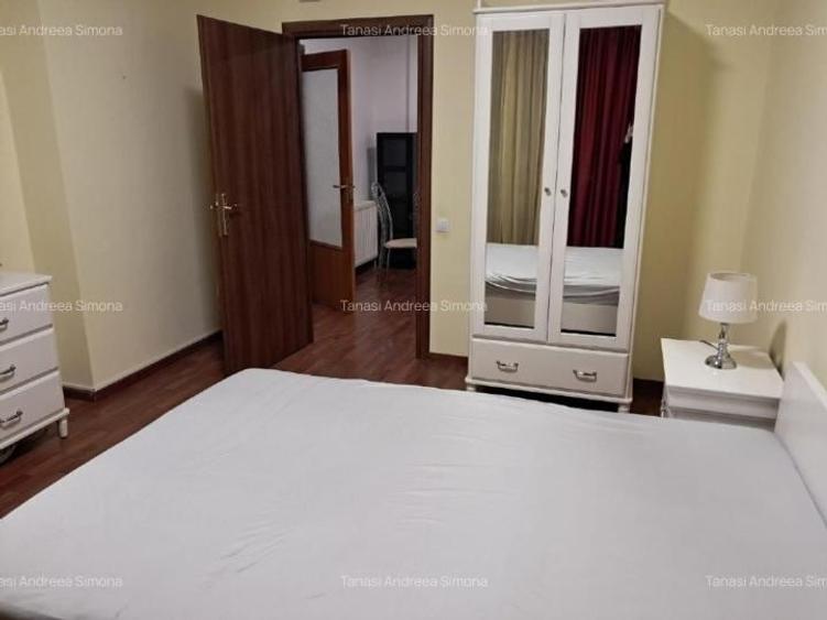 Apartament cu 3 camere decomandat, mobilat în Herăstrău