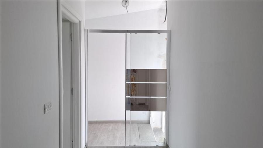 Casă individuală cu 5 camere cu Canalizare în Autogară