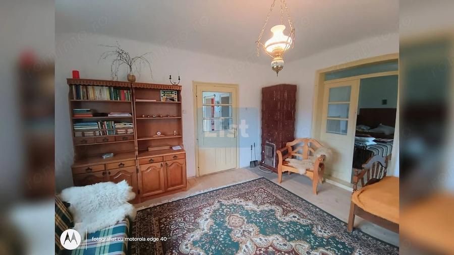 Casă cu 2 camere cu Teren 800 Mp în Beliș