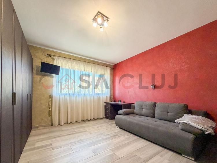 Casă individuală cu 6 camere cu Canalizare în Someșeni