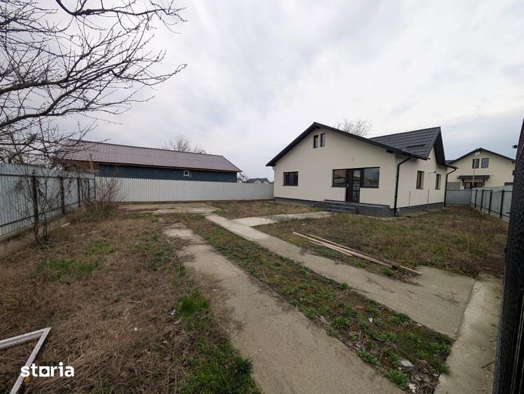 Casă cu 2 camere cu Teren 315 Mp în Hemeiuș