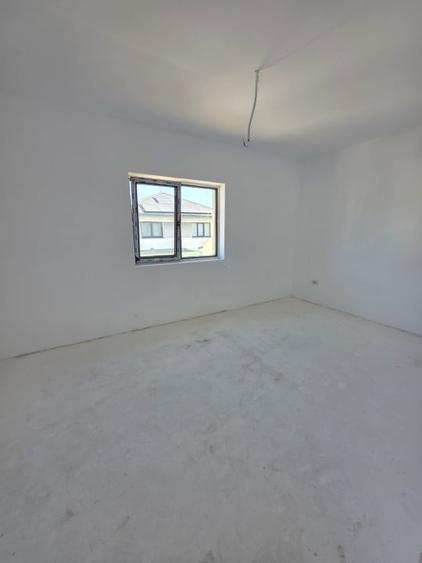 Duplex cu 5 camere cu Canalizare în Bragadiru