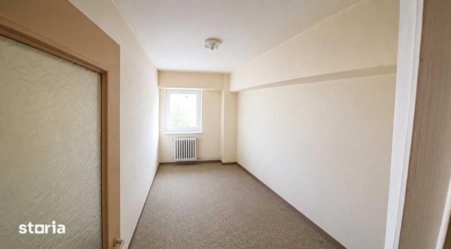 apartament 4 camere central - 8