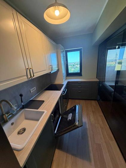 Apartament cu 2 camere semidecomandat în Km 4