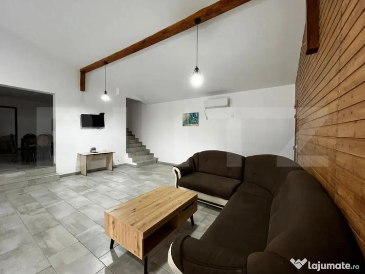 Casă cu 7 camere cu Teren 182 Mp în Beclean