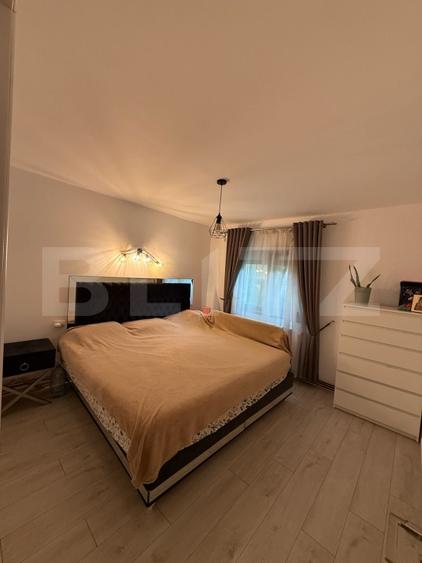 Apartament cu 3 camere decomandat, mobilat în Nicolina