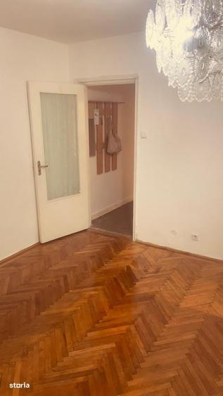 G.Enescu-Zona Spital-Apartament 2 camere,et.2, 63000euro - 2