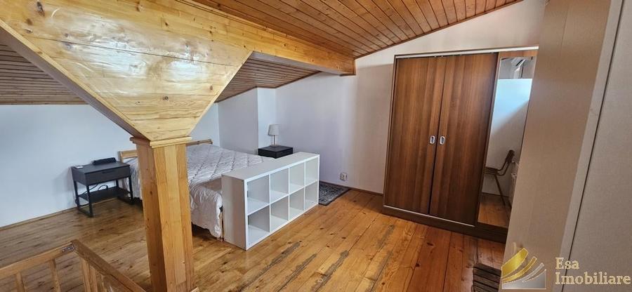 Apartament cu 3 camere semidecomandat în Floreasca