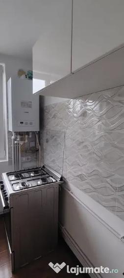 Apartament cu 2 camere decomandat în Ultracentral