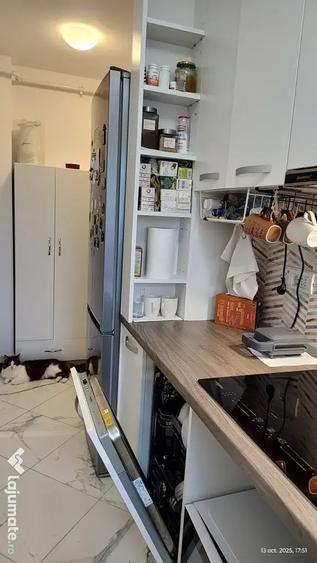 Apartament cu 2 camere semidecomandat în Central