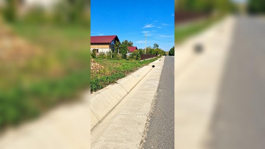 Teren intravilan de 1500 mp, în Iezer
