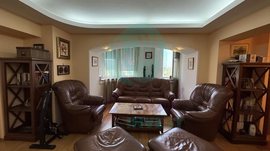 Apartament cu 2 camere semidecomandat, mobilat în P-ța Operei