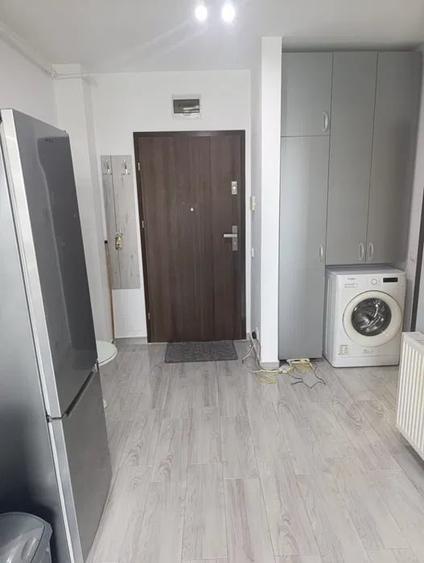 De inchiriat apartament cu o camera, decomandat, zona Park Lake - 3