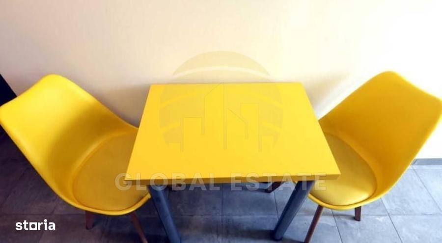 Garsonieră decomandată în Titan