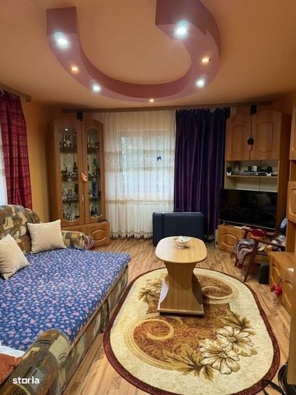 Casă cu 4 camere cu Teren 1676 Mp în Boldești