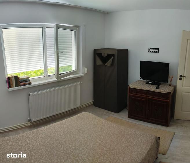 Apartament cu 2 camere semidecomandat în Inel I