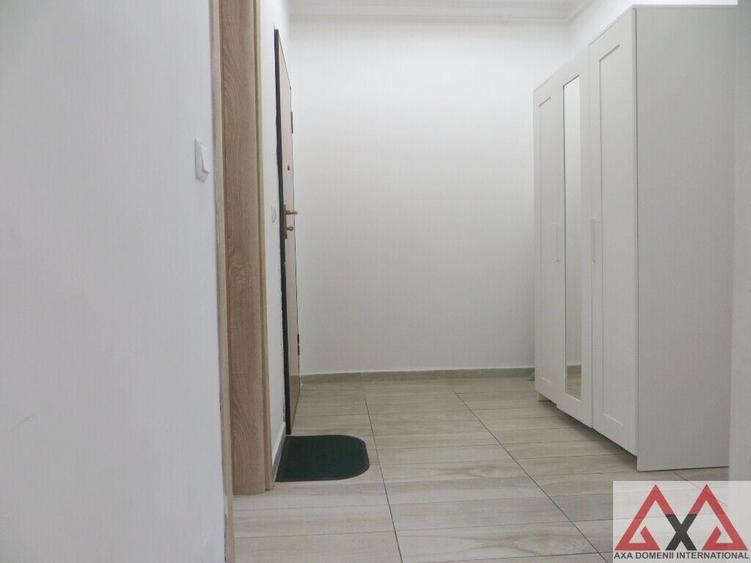 Apartament cu 2 camere semidecomandat în Metalurgiei