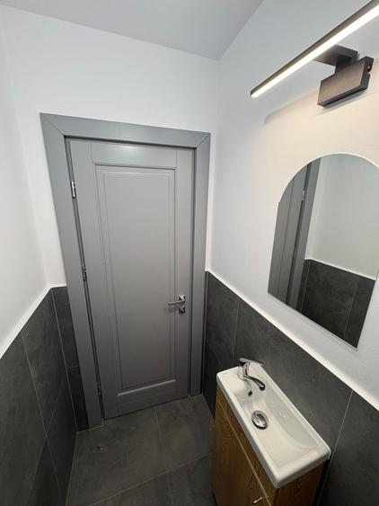 Spațiu comercial, de 33 mp, în Florești