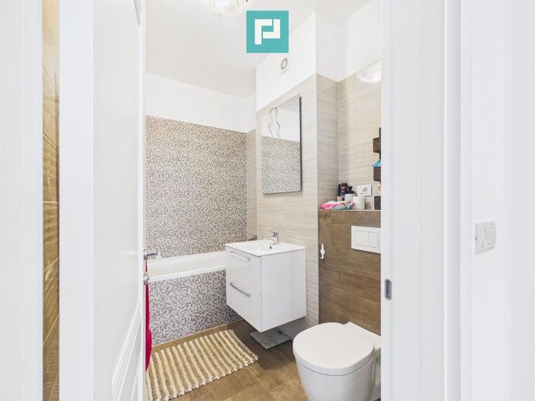 Apartament cu 3 camere decomandat, mobilat în UTA