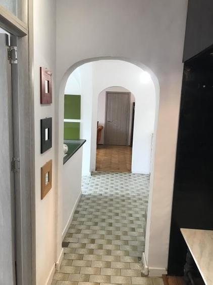 Inchiriez apartament 3 camere, semidecomandat, 70mp, Turda, 699euro - 4