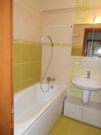 Apartament cu 2 camere decomandat în Sălăjan