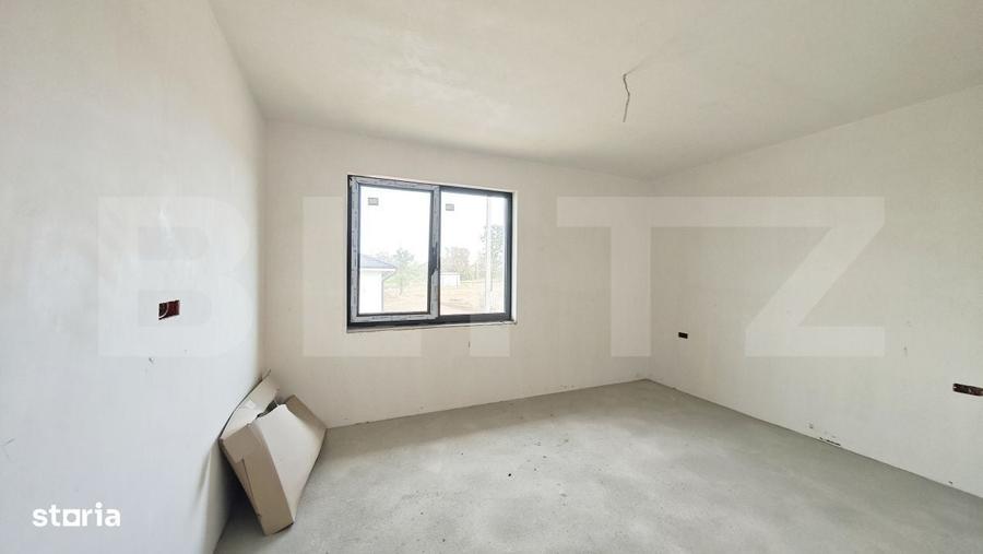 Casă cu 4 camere cu Teren 500 Mp în Sântandrei