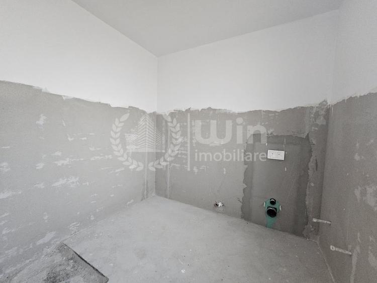 Casă individuală cu 4 camere cu Canalizare în Dezmir
