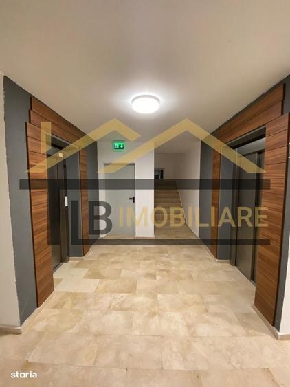 Apartament cu 3 camere semidecomandat în Libertății